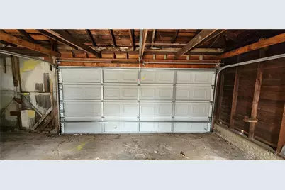 2515 Hoover Avenue, Dayton, OH 45402 - Photo 32