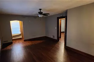 2515 Hoover Ave, Dayton, OH 45402 - Photo 16