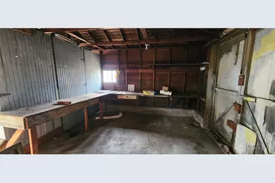 2515 Hoover Avenue, Dayton, OH 45402 - Photo 34