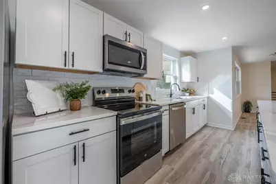 224 Prague Court, Dayton, OH 45458 - Photo 12