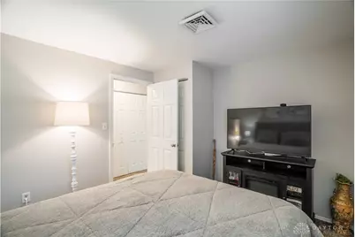 8519 Elmway Drive, Dayton, OH 45415 - Photo 14