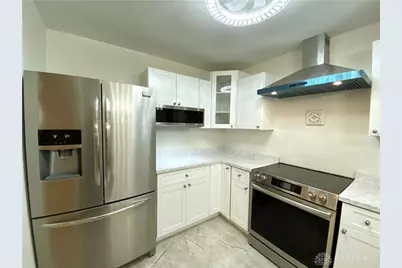 565 Pine Needles Drive, Dayton, OH 45458 - Photo 4