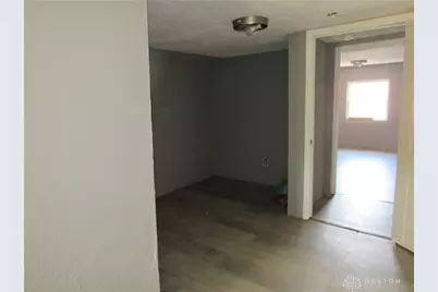 2247 Esmeralda Avenue, Dayton, OH 45406 - Photo 12