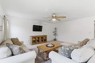 355 Thompson Dr, Fairborn, OH 45324 - Photo 4