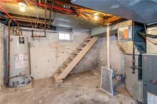 25 E Main St, West Carrollton, OH 45449 - Photo 30