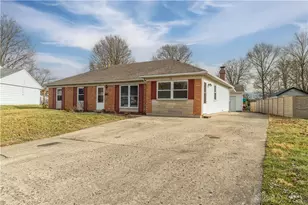 210 Wilksford Ct, Vandalia, OH 45377 - Photo 2