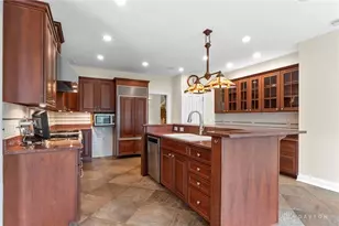 376 Yankee Trace Dr, Dayton, OH 45458 - Photo 20