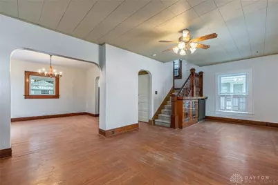 24 S 8th Street, Miamisburg, OH 45342 - Photo 2