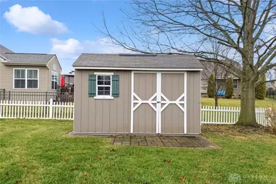 2346 Gardner Drive, Fairborn, OH 45324 - Photo 10