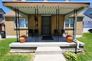 1013 Sherwood Dr, Dayton, OH 45406 - Photo 2