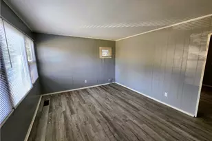 1303 Graystone Dr, Dayton, OH 45417 - Photo 4