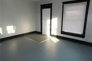 611 W Columbia St, Springfield, OH 45504 - Photo 4