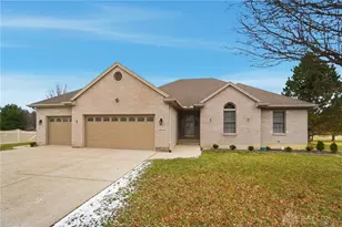 9048 Bedford Ct, Clear Creek Township, OH 45458 - Photo 1