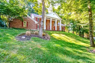 1955 Kress Wood Cir, Dayton, OH 45429 - Photo 2