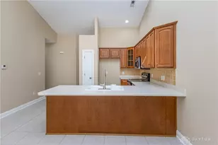 1426 B Paul Revere Way, Troy, OH 45373 - Photo 8