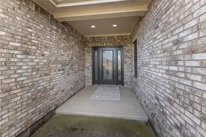 1426 B Paul Revere Way, Troy, OH 45373 - Photo 2