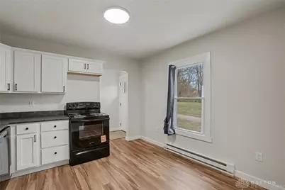 832 E 3rd Street, Xenia, OH 45385 - Photo 6