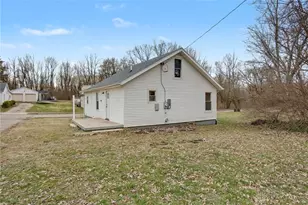 832 E 3rd St, Xenia, OH 45385 - Photo 24