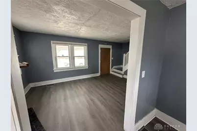 510 W Fairview Avenue, Dayton, OH 45405 - Photo 6