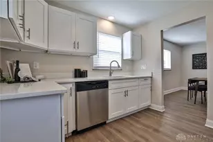 405 Home Ave, Cincinnati, OH 45215 - Photo 12