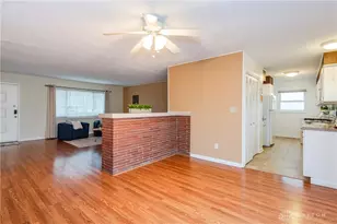 1005 Chateau Dr, Kettering, OH 45429 - Photo 14