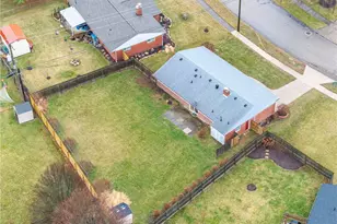 1005 Chateau Dr, Kettering, OH 45429 - Photo 48