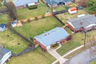 1005 Chateau Dr, Kettering, OH 45429 - Photo 42