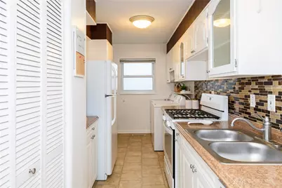 1005 Chateau Drive, Kettering, OH 45429 - Photo 16