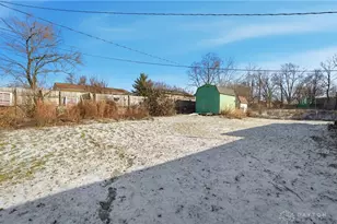 309 Applehill Dr, West Carrollton, OH 45449 - Photo 24