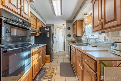 4201 Green Springs Drive, Kettering, OH 45440 - Photo 10