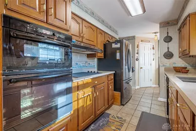 4201 Green Springs Drive, Kettering, OH 45440 - Photo 12