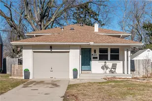 319 Orchard Dr, Oakwood, OH 45419 - Photo 1