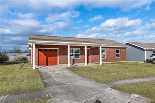 254 Crosswell Ave, Brookville, OH 45309 - Photo 2