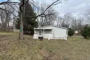 385 Grant St, Harveysburg, OH 45032 - Photo 8