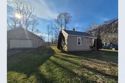 2212 Sherer Avenue, Dayton, OH 45414 - Photo 2