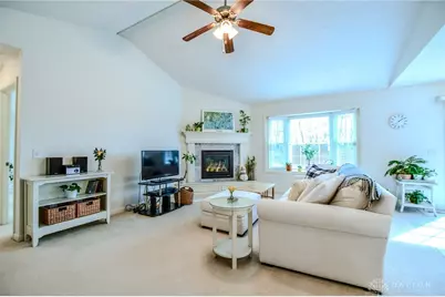 9825 Augusta Lane, Piqua, OH 45356 - Photo 6