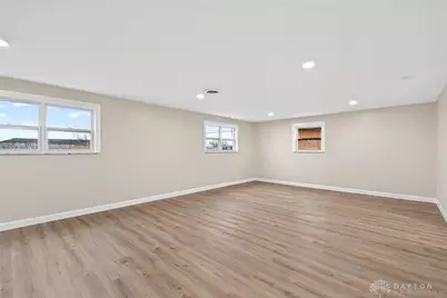 2569 Carnegie Street, Dayton, OH 45406 - Photo 32