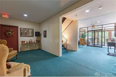 1570 Cedar Bark Trail #5, Dayton, OH 45449 - Photo 4