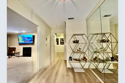 1570 Cedar Bark Trail #5, Dayton, OH 45449 - Photo 6