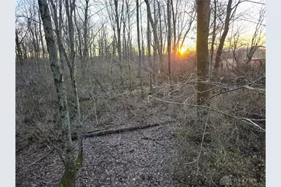 414 W Sparrow Road, Springfield, OH 45502 - Photo 8