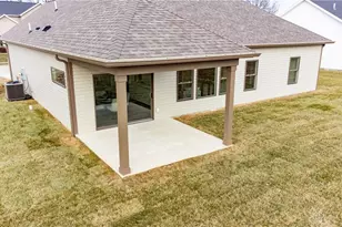 3005 Seminole Way, Piqua, OH 45356 - Photo 10