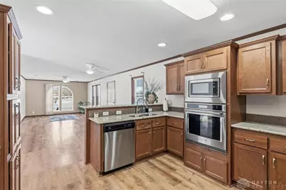 12195 Wellington Avenue, Medway, OH 45341 - Photo 14