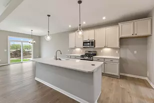 6513 River Birch St, Tipp City, OH 45371 - Photo 2