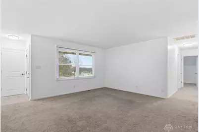 324 Cherrywood Drive, Fairborn, OH 45324 - Photo 6