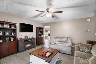 233 Grantwood Dr, Dayton, OH 45449 - Photo 8