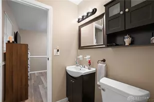 233 Grantwood Dr, Dayton, OH 45449 - Photo 16