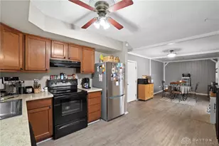 233 Grantwood Dr, Dayton, OH 45449 - Photo 14