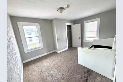 200 E Siebenthaler Avenue, Dayton, OH 45405 - Photo 12