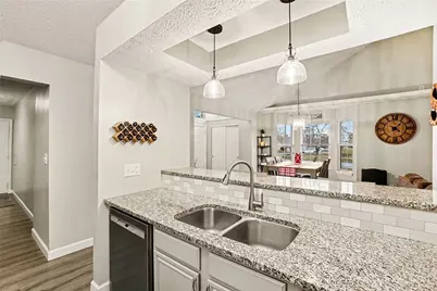 1596 Longbow Lane, Dayton, OH 45449 - Photo 6