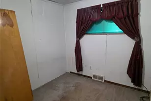 1632 Academy Pl, Dayton, OH 45406 - Photo 4